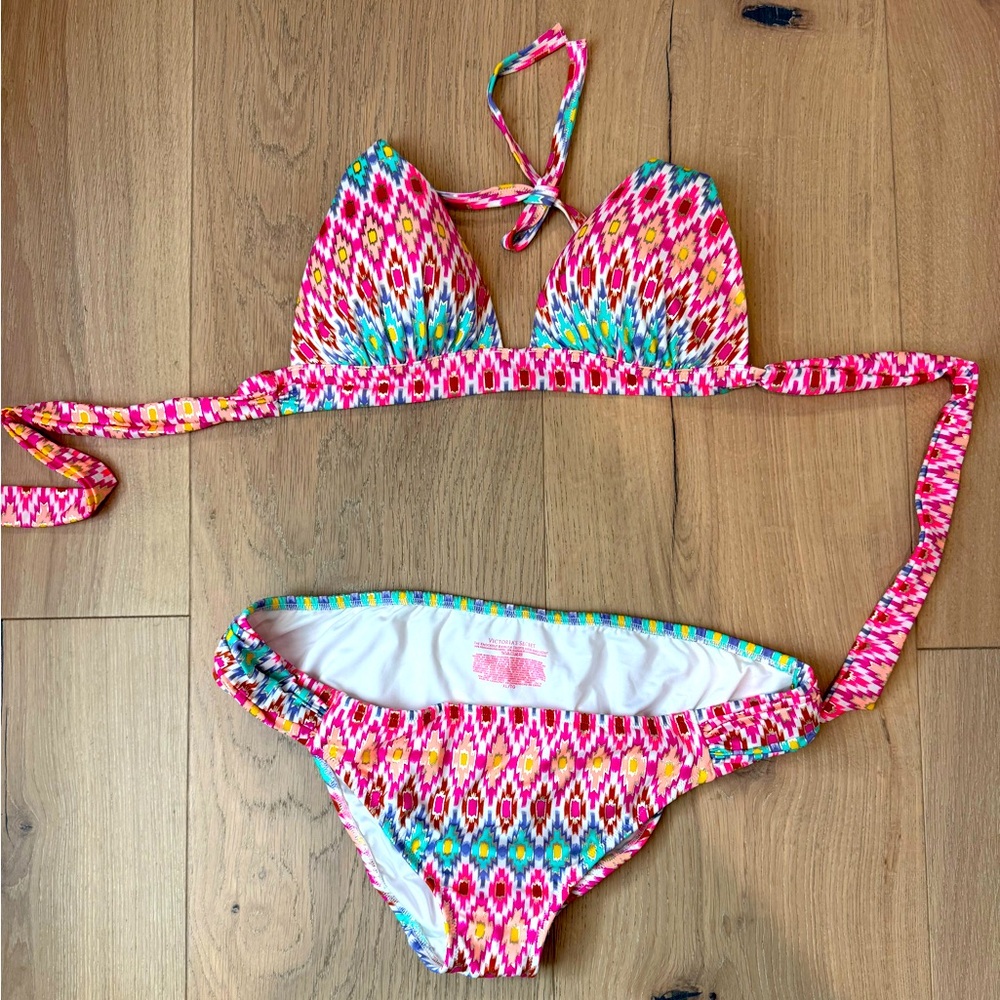 Victoria’s Secret triangle bikini- never worn but no tags.